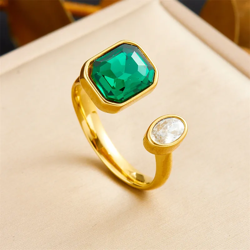 Emerald Button Ring